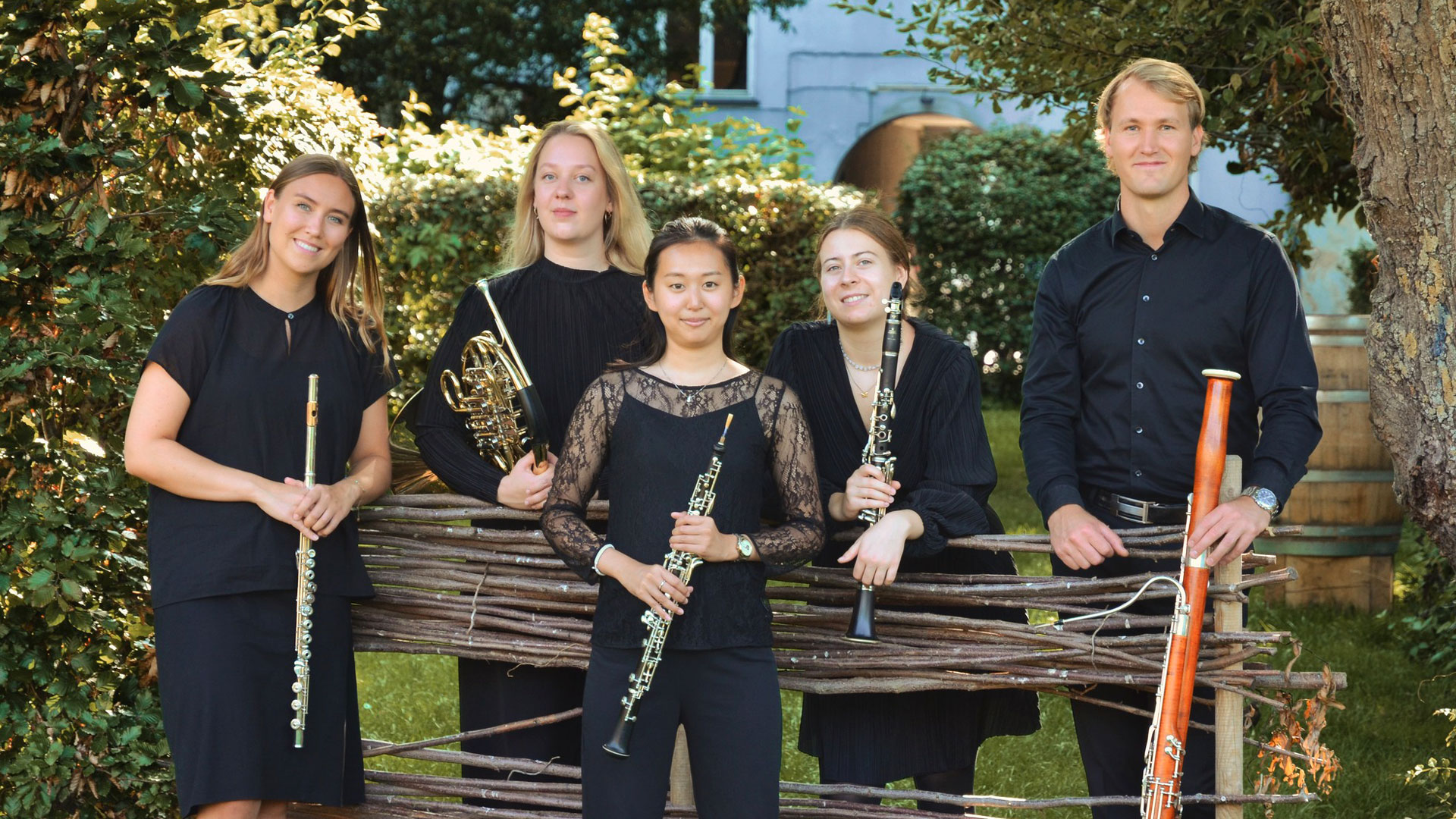 kunstkoncert med vindtro blaeserkvintet i galleri oxholm koege kultur koege